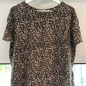 Old Navy Leopard Print Short Sleeve Top
